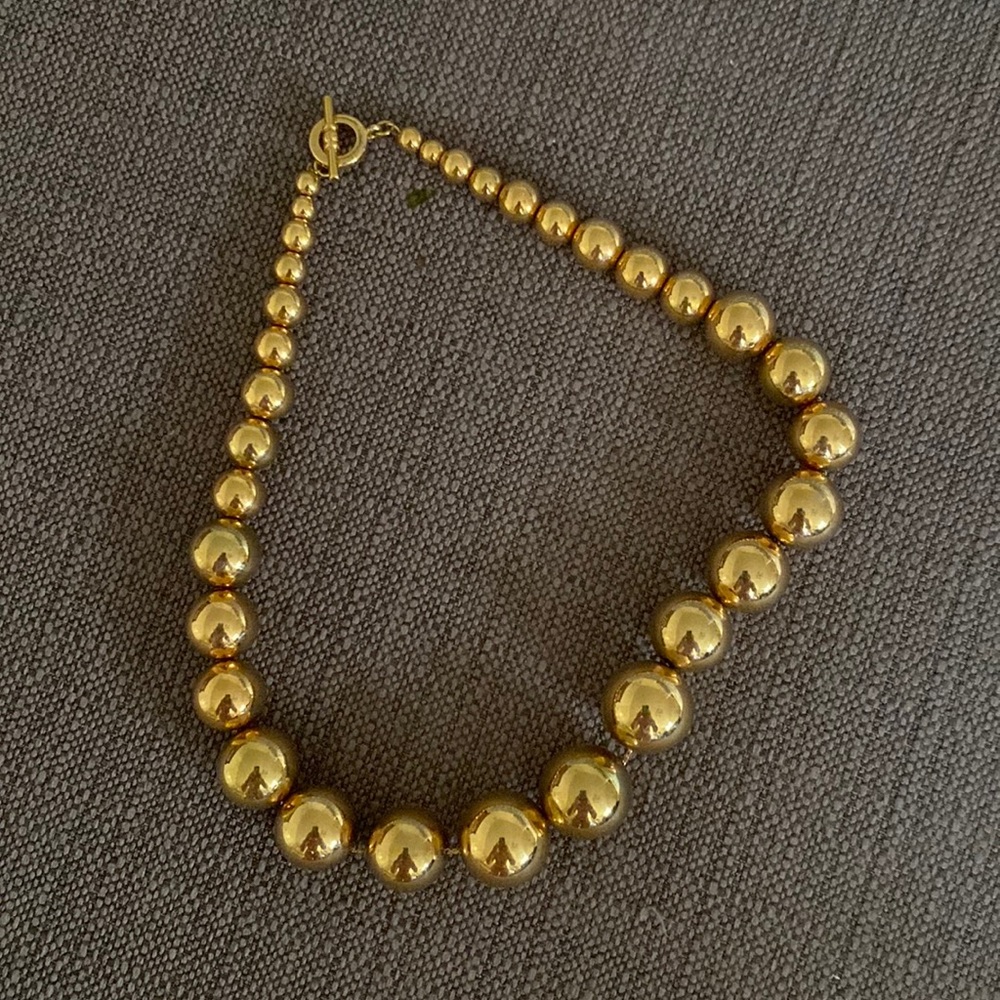 Gold bauble necklace